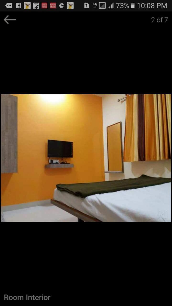 Vrundavan Hotel And Lodging Akalkot Extérieur photo